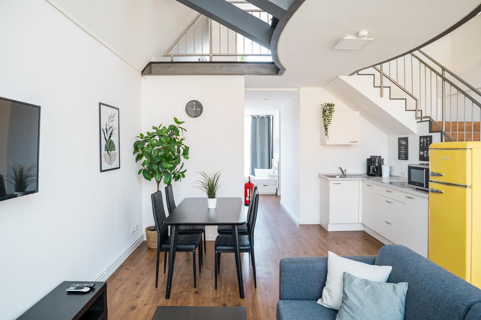 베를린 Fantastic Loft With Balcony 아파트 외부 사진